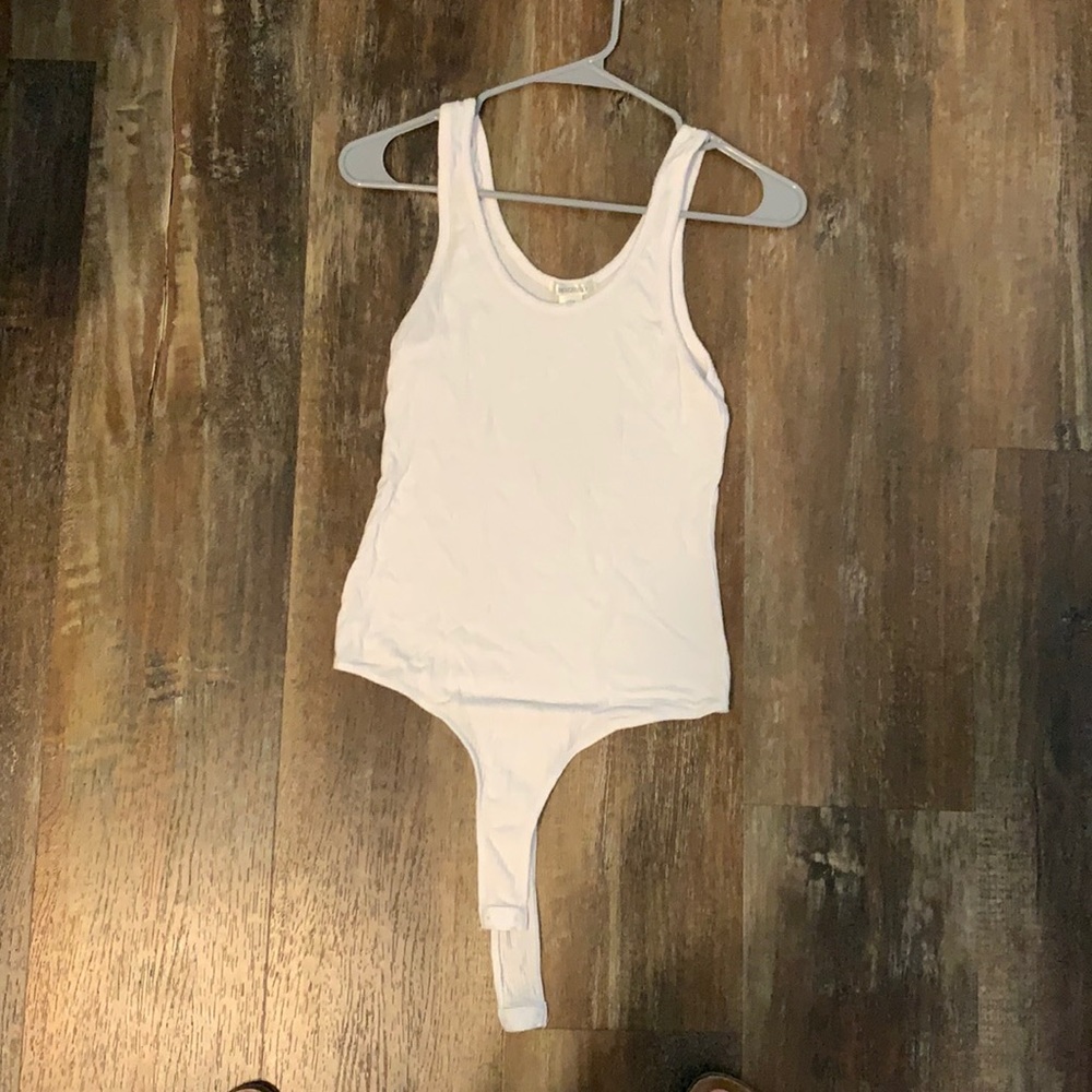 White ribbed body suit